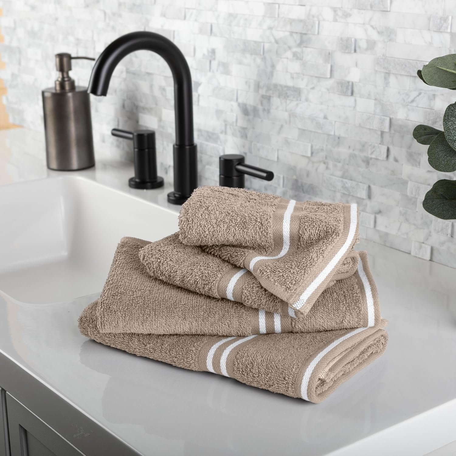 Premium Cotton Bathroom Towel Set - Image 2