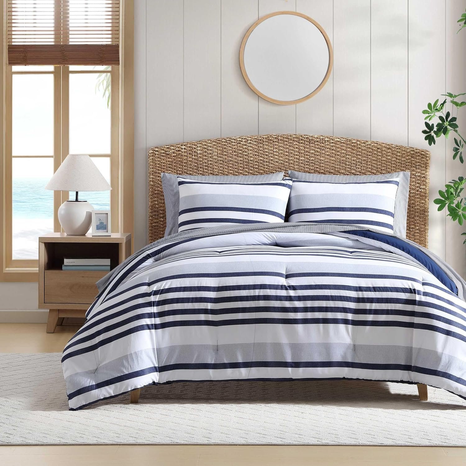 Palm Coast Stripe Blue Full Bedding Set - Image 2