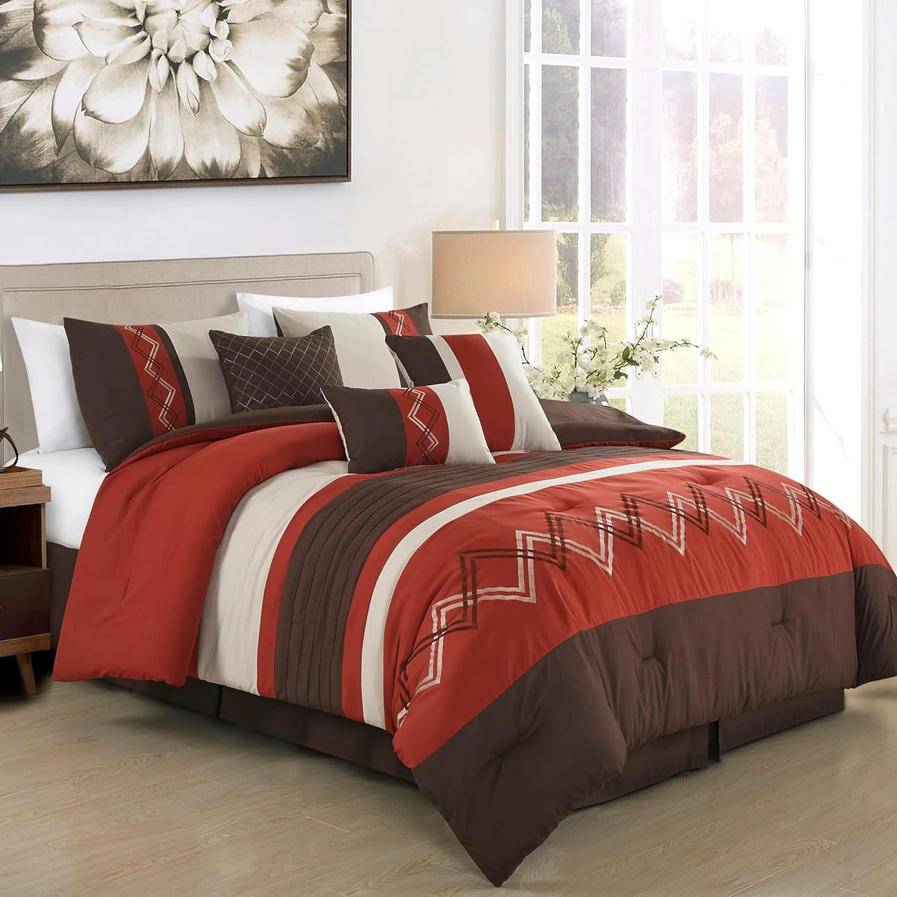 Modern Pleated Stripe 7-Piece Full Bedding Set - Image 2